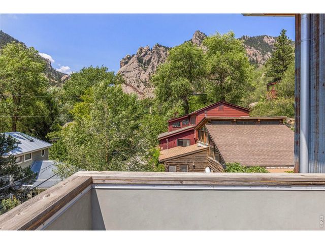 22 Artesian Dr, Eldorado Springs, CO 80025