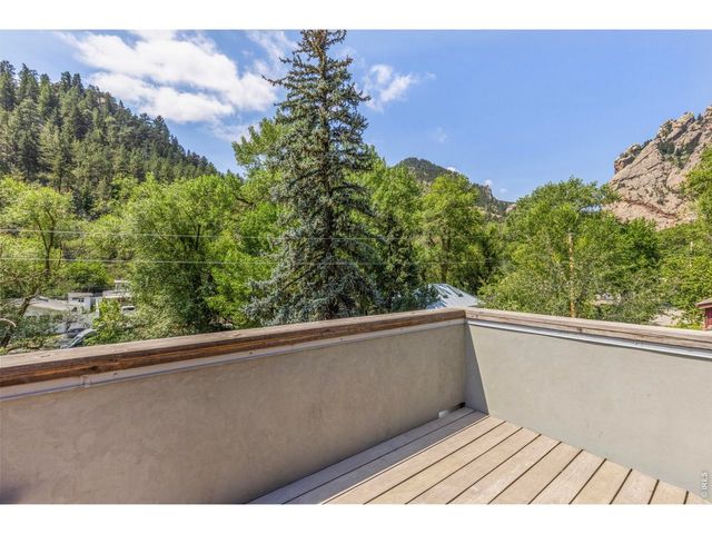 22 Artesian Dr, Eldorado Springs, CO 80025