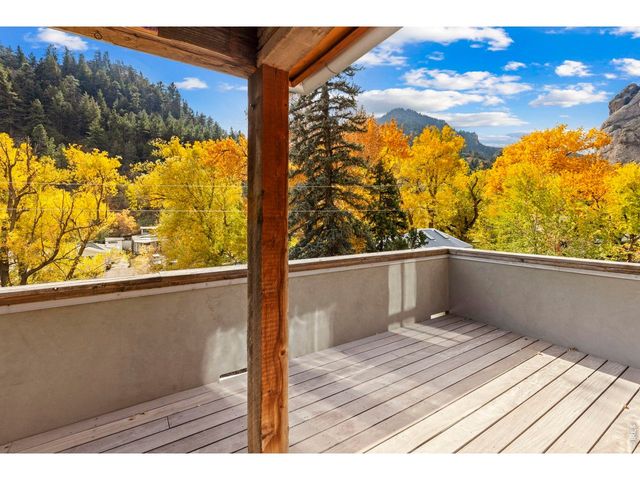 22 Artesian Dr, Eldorado Springs, CO 80025