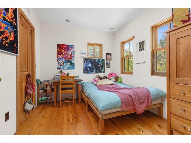 22 Artesian Dr, Eldorado Springs, CO 80025