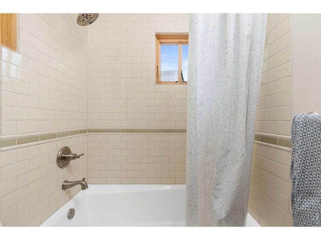 22 Artesian Dr, Eldorado Springs, CO 80025