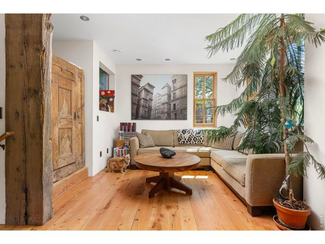22 Artesian Dr, Eldorado Springs, CO 80025