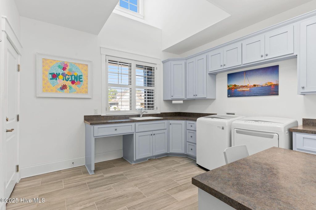 Image 13 of property listing at 3586 Bristlecone Bend, Southport, NC 28461