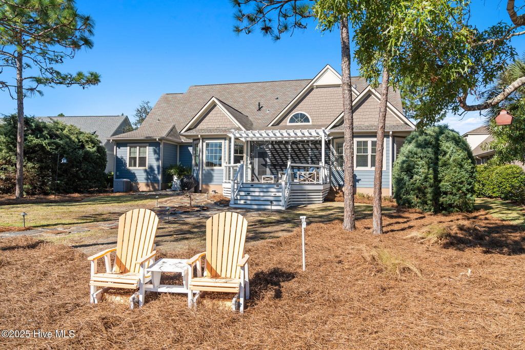 Image 31 of property listing at 3586 Bristlecone Bend, Southport, NC 28461
