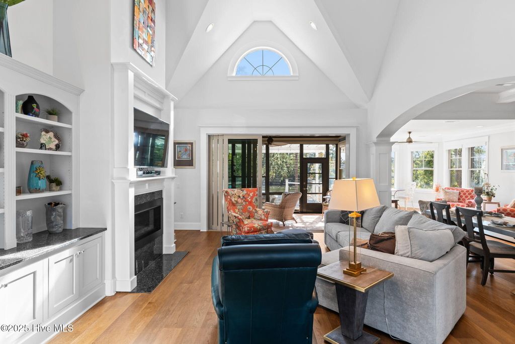 Image 7 of property listing at 3586 Bristlecone Bend, Southport, NC 28461