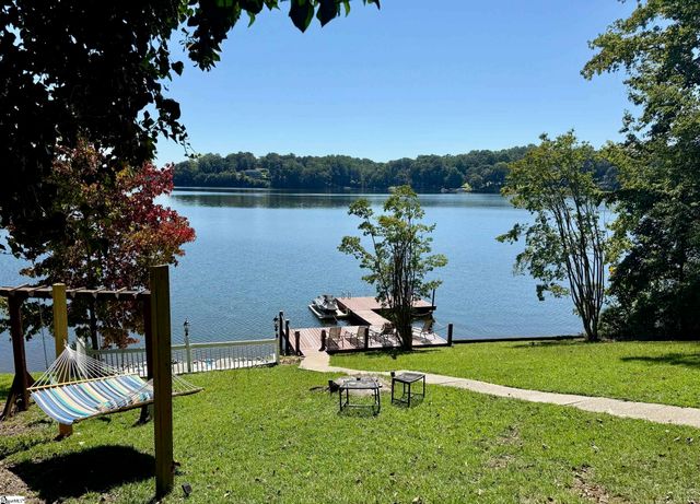 151 Wendy Lane, Inman, SC 29349