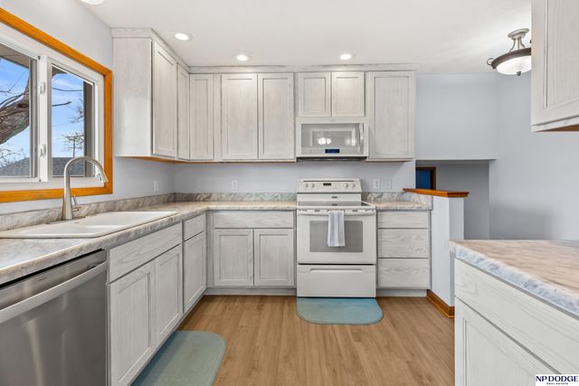 4422 N Somers Avenue, Fremont, NE 68025
