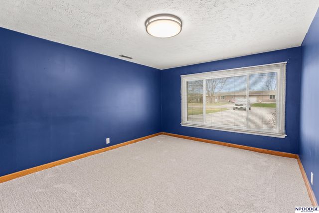 4422 N Somers Avenue, Fremont, NE 68025