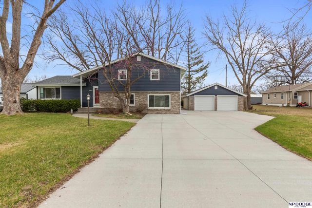 4422 N Somers Avenue, Fremont, NE 68025