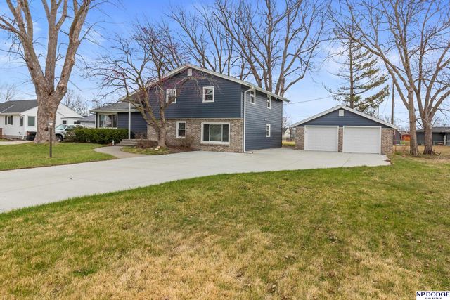 4422 N Somers Avenue, Fremont, NE 68025