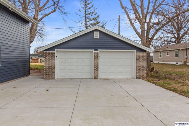 4422 N Somers Avenue, Fremont, NE 68025