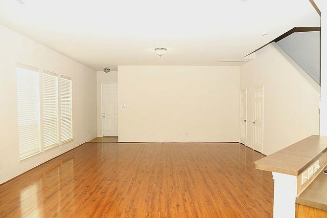 2926 Hebert Trail Drive, Houston, TX 77082