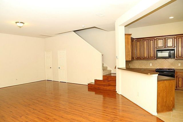 2926 Hebert Trail Drive, Houston, TX 77082