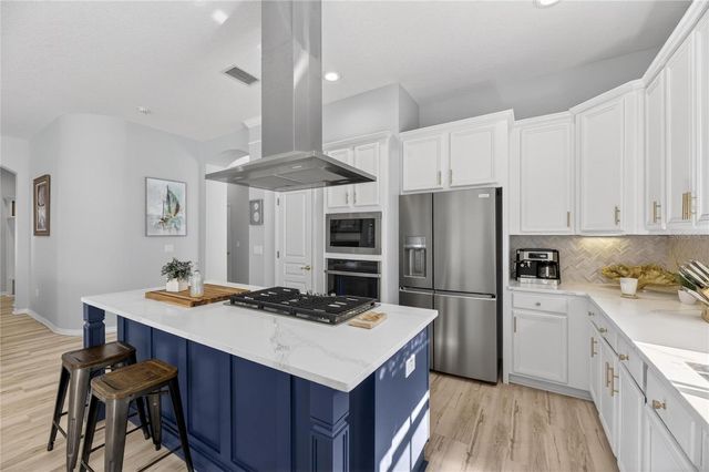 5240 BRIGHTON SHORE DRIVE, Apollo Beach, FL 33572