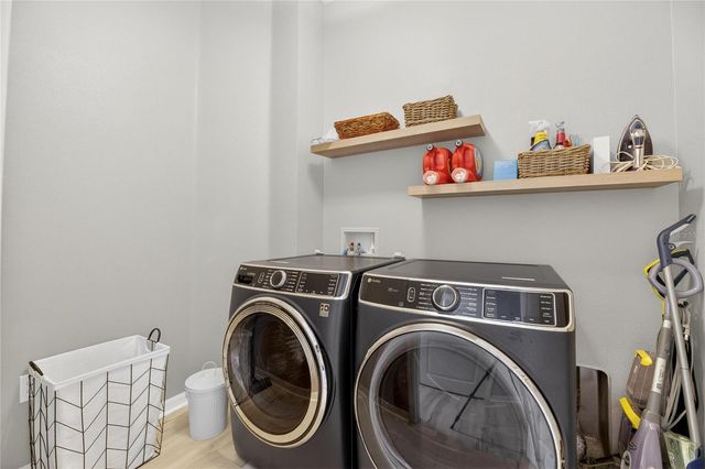 5240 BRIGHTON SHORE DRIVE, Apollo Beach, FL 33572