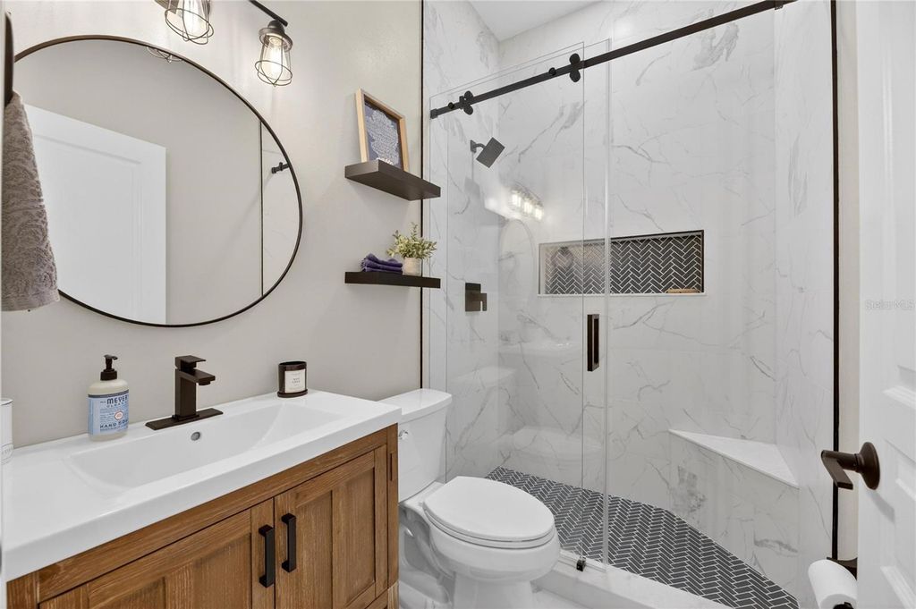 Image 44 of property listing at 5240 BRIGHTON SHORE DRIVE, Apollo Beach, FL 33572