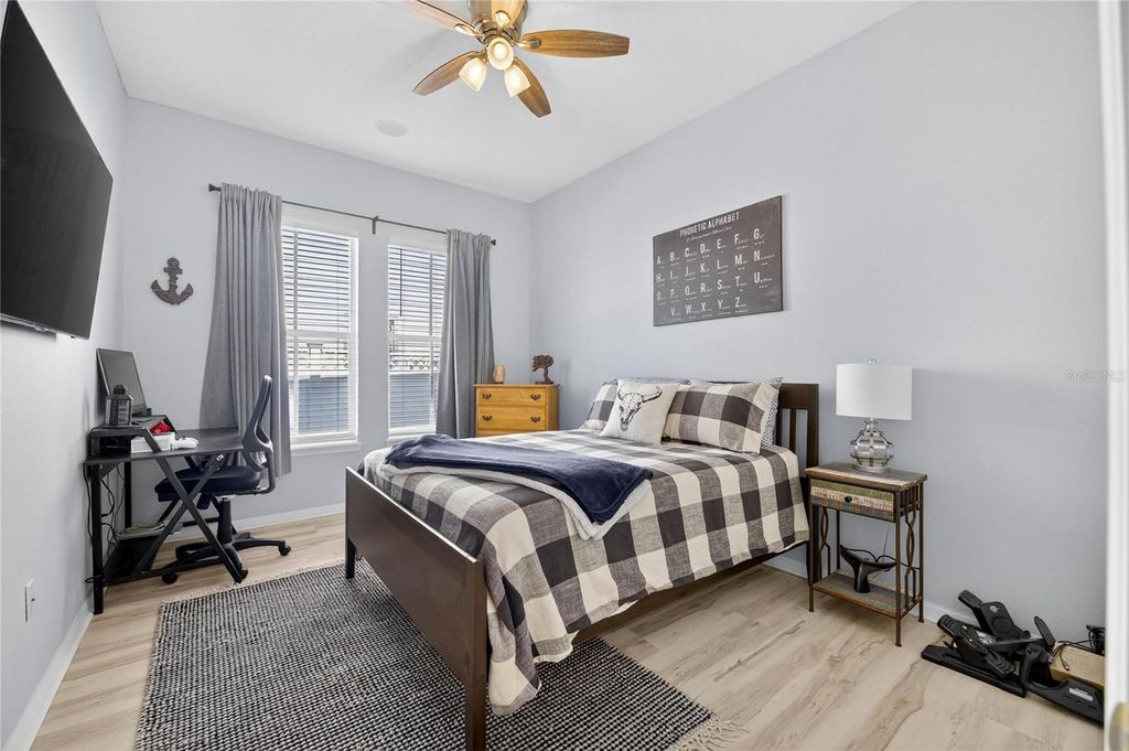 Image 52 of property listing at 5240 BRIGHTON SHORE DRIVE, Apollo Beach, FL 33572