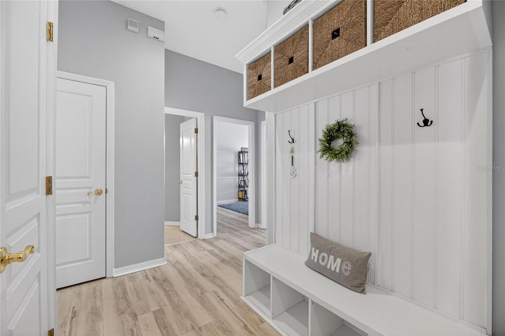 Image 54 of property listing at 5240 BRIGHTON SHORE DRIVE, Apollo Beach, FL 33572