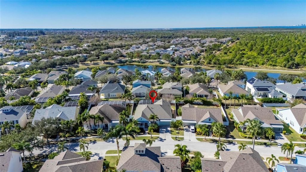 Image 75 of property listing at 5240 BRIGHTON SHORE DRIVE, Apollo Beach, FL 33572