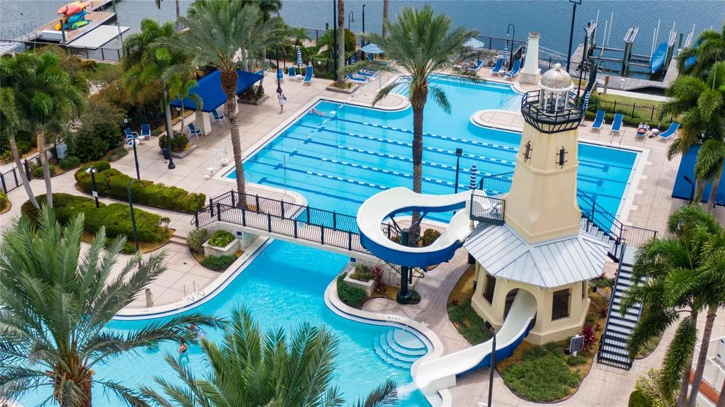 Image 90 of property listing at 5240 BRIGHTON SHORE DRIVE, Apollo Beach, FL 33572