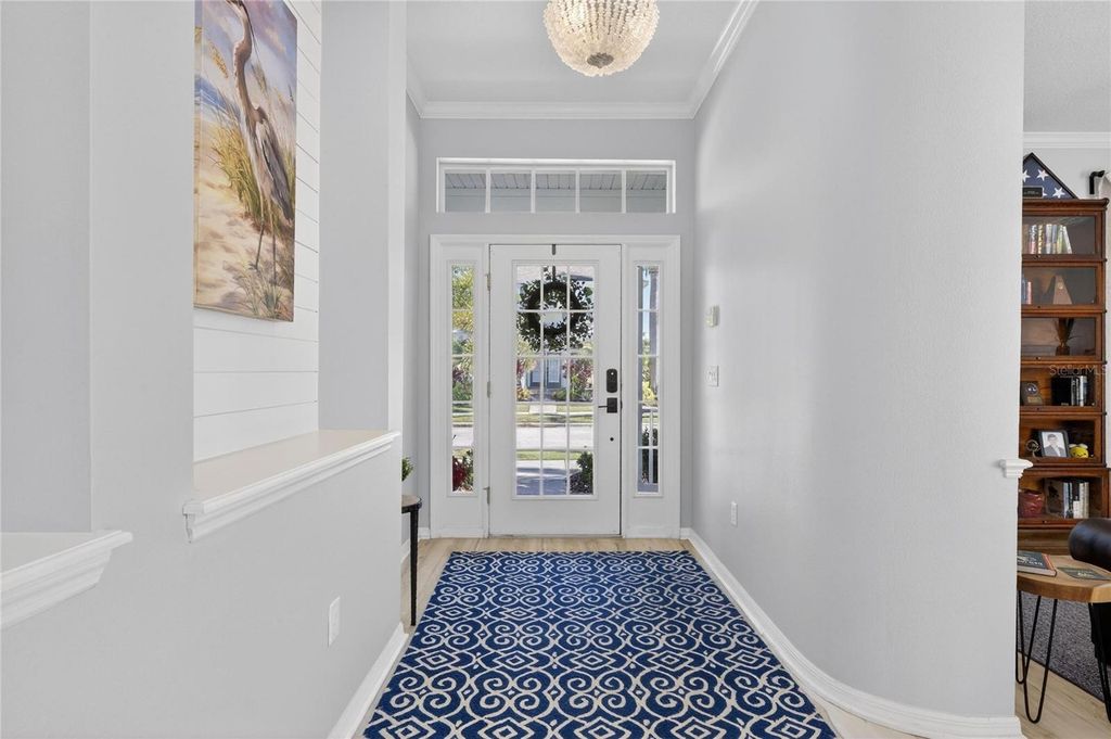 Image 10 of property listing at 5240 BRIGHTON SHORE DRIVE, Apollo Beach, FL 33572