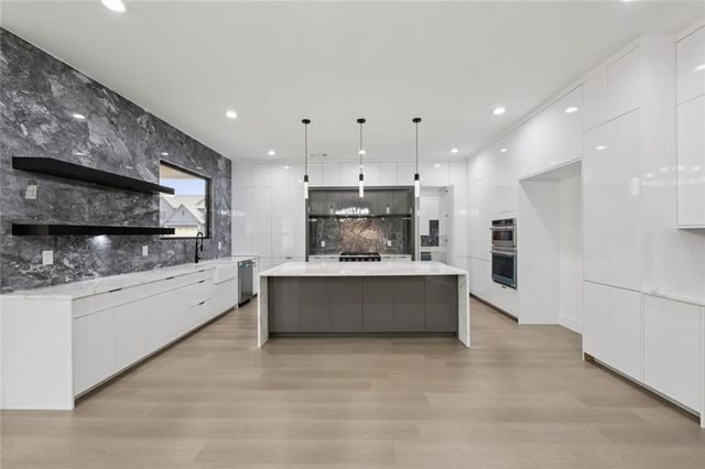 21 Rocky Ridge Way, Auburn, GA 30011