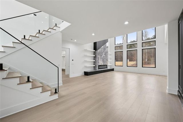 21 Rocky Ridge Way, Auburn, GA 30011