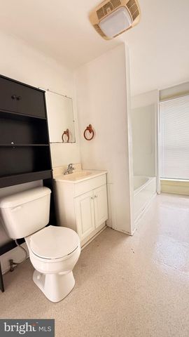 19 E BURD ST, Shippensburg, PA 17257