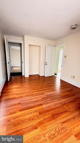 19 E BURD ST, Shippensburg, PA 17257