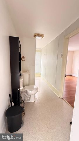 19 E BURD ST, Shippensburg, PA 17257