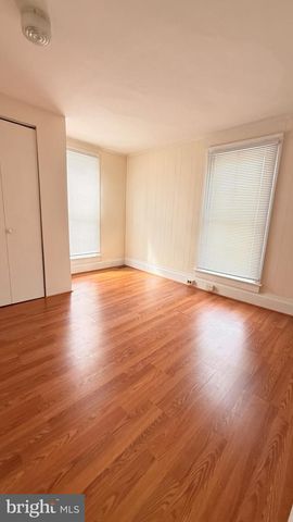 19 E BURD ST, Shippensburg, PA 17257