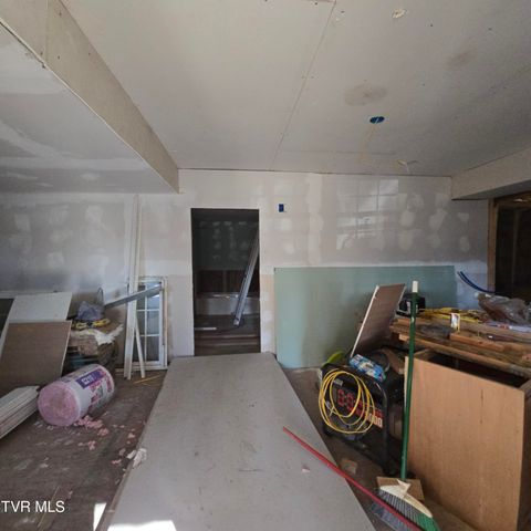 2204 Vincent Lane, Kingsport, TN 37660