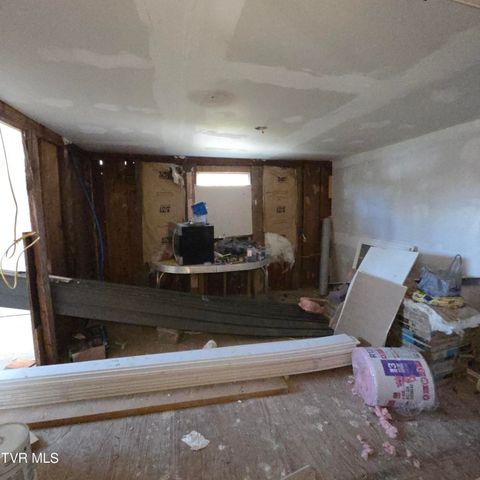 2204 Vincent Lane, Kingsport, TN 37660