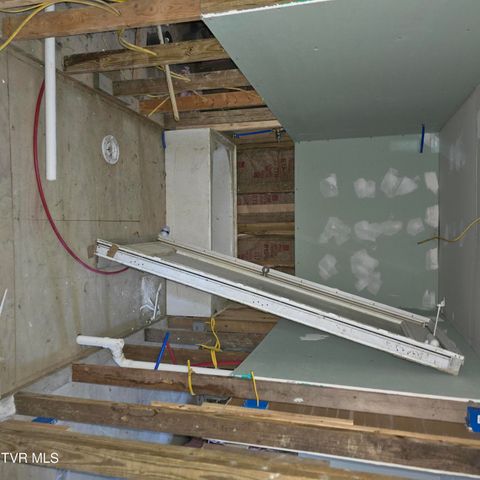 2204 Vincent Lane, Kingsport, TN 37660