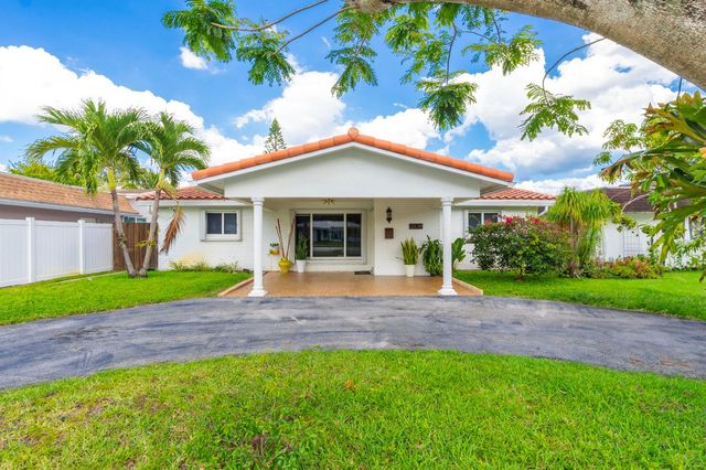 2141 N 56th Avenue, Hollywood, FL 33021