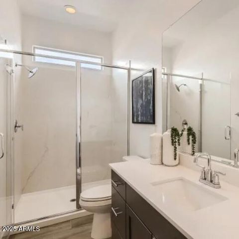 8014 W ROWEL Road, Peoria, AZ 85383