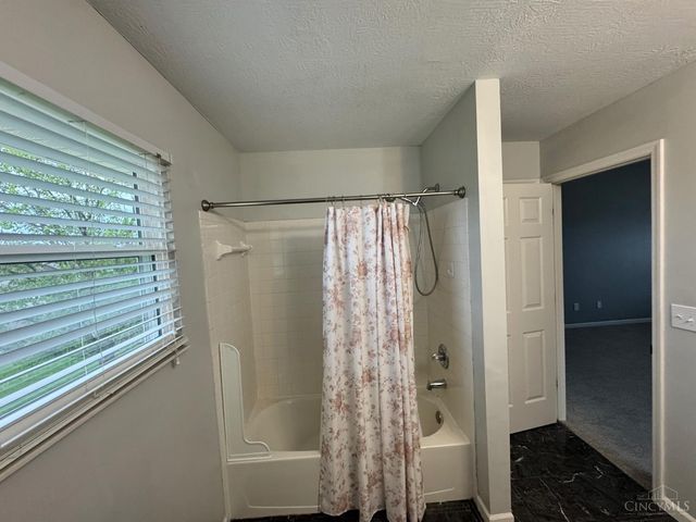 3657 Charfield Lane, Fairfield Twp, OH 45011