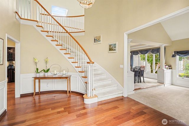 16657 SE 49th Street, Bellevue, WA 98006