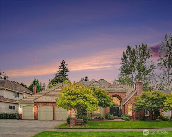 16657 SE 49th Street, Bellevue, WA 98006