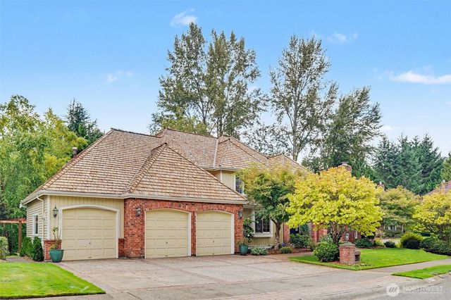 16657 SE 49th Street, Bellevue, WA 98006
