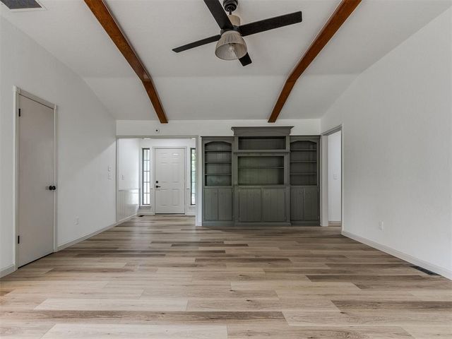 1032 Harrison Street, Harrah, OK 73045