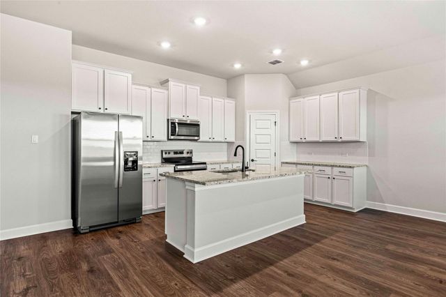 405 West Luna Blue LN, Jarrell, TX 76537