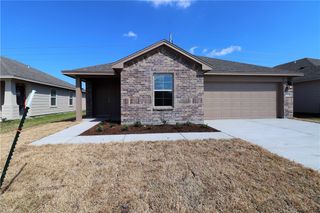 1926 Secretariat Dr, Corpus Christi, TX 78417