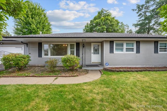3717 Grandmore Avenue, Gurnee, IL 60031