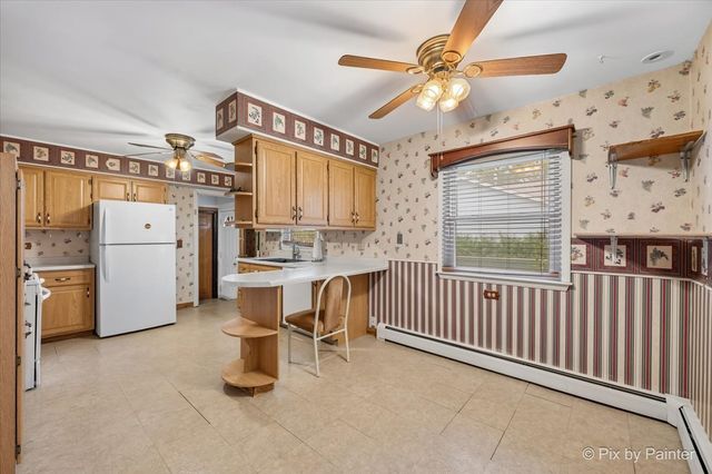 3717 Grandmore Avenue, Gurnee, IL 60031