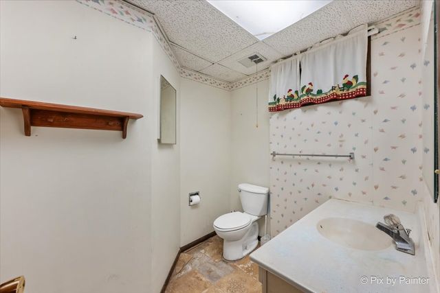 3717 Grandmore Avenue, Gurnee, IL 60031