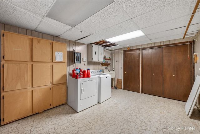 3717 Grandmore Avenue, Gurnee, IL 60031
