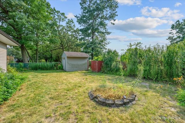 3717 Grandmore Avenue, Gurnee, IL 60031