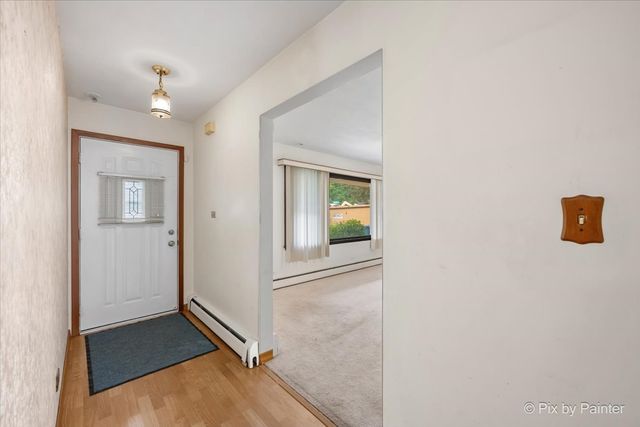 3717 Grandmore Avenue, Gurnee, IL 60031