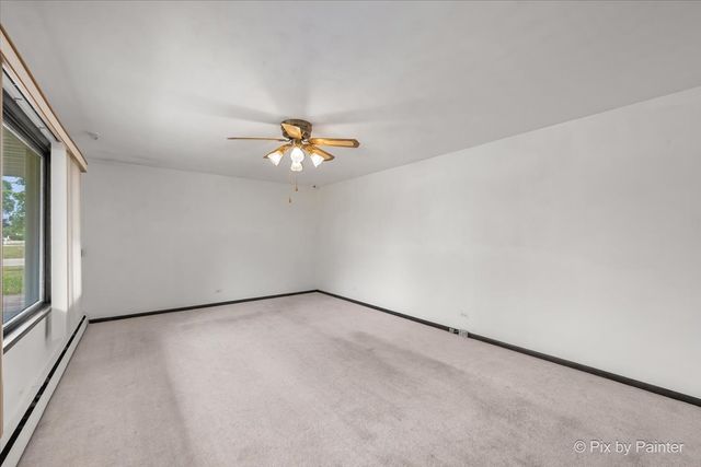 3717 Grandmore Avenue, Gurnee, IL 60031